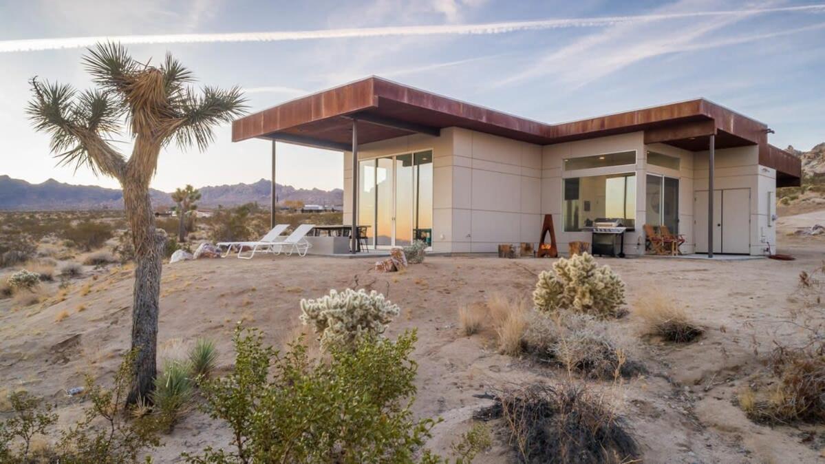 Solis Joshua Tree Urban Design Casita And Cowboy Pool Villa Buitenkant foto